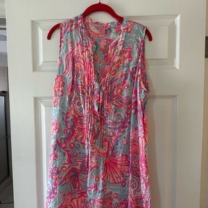 Lily Pulitzer linen dress.